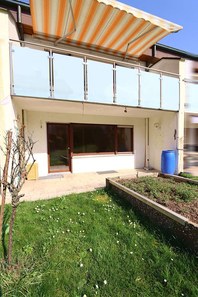 Terrasse + Gartenanteil