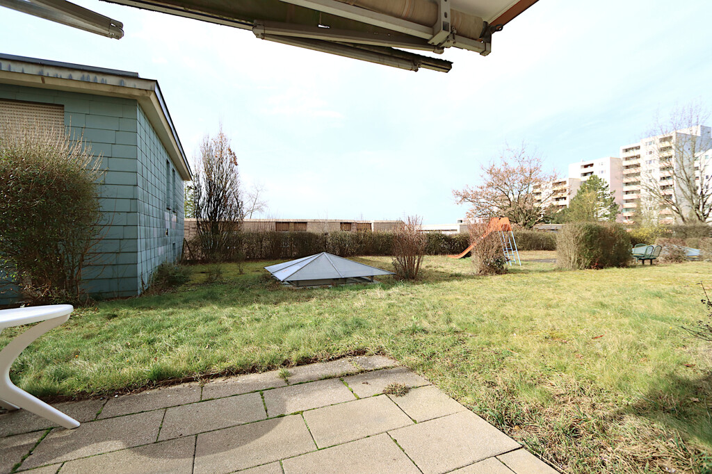 Terrasse + Gartenanteil